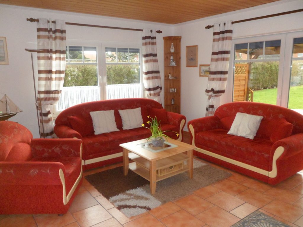 Ferienhaus Deichwiese Couchecke im Wohnzimmer